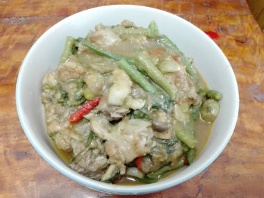 Lezzetli Asya yemeklerinin yakın görüntüsü