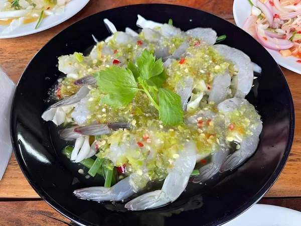 Salade Épicée Aux Crevettes Légumes — Photo