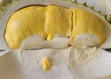 Pazarda taze Durian meyvesini kapat