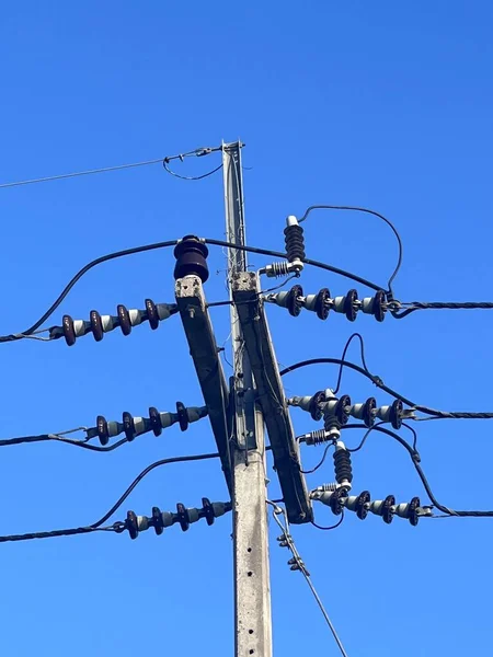 Poste Eléctrico Alto Voltaje Pilón Electricidad —  Fotos de Stock