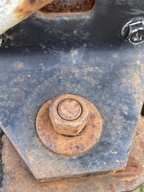 Eski paslı fındığı kapat.