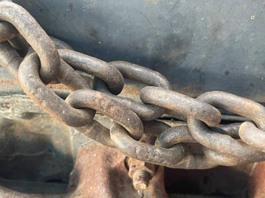 Garajdaki araba zinciri..