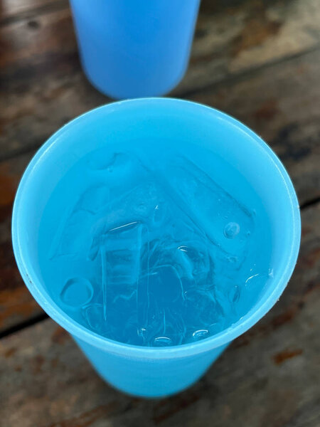 Ice Cube Blue Bowl — Stock Photo, Image