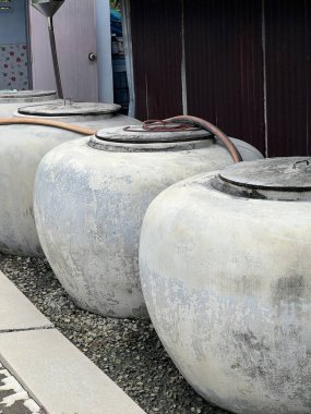 Tayland 'da büyük bir su tankının görüntüsü