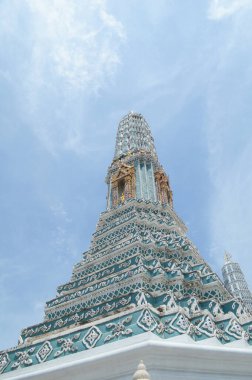 Wat Arun Ratchawararam Ratchawarhawihan veya Bangkok Yai bölgesinde Şafak Tapınağı, Tayland