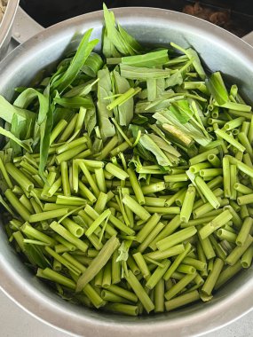 Lezzetli Asya yemeklerinin yakın görüntüsü, Çin 'in yemek pişirme zaferi.