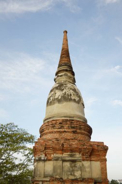 Yaşlı Budist şapşal ve sıva ne sukhot, thailand.