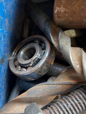 Fındık ve cıvatalı araba tekerleği yatakları