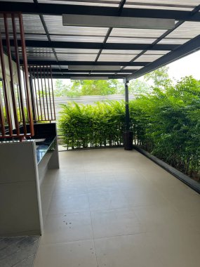 Modern bir tuvaletin iç