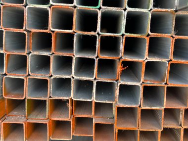 Metal levhaların farklı türleri vardır.