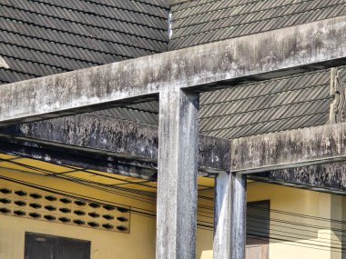 Endüstri alanında çimento direği