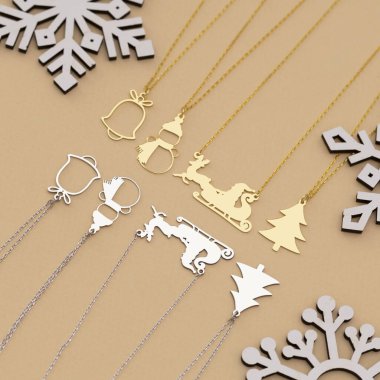 Noel temalı mücevherler. e-ticaret çevrimiçi mücevher satışı resmi