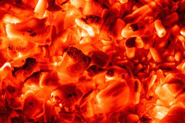 Şenlik ateşinde yanan kömür, arka plan dokusu.