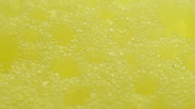 Bulaşık yıkamak için gözenekli poliüretan sünger dokusu.