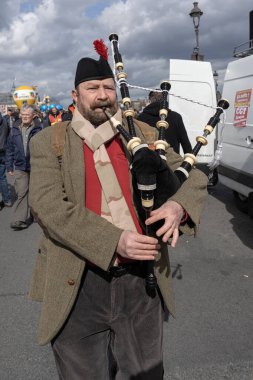 Paris, Fransa - 03: 15 2023: grev. Paris 'te emeklilik reform projesine karşı gösteri