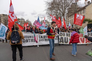 Paris, Fransa - 03: 15 2023: grev. Paris 'te emeklilik reform projesine karşı gösteri