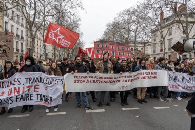 Paris, Fransa - 03: 15 2023: grev. Paris 'te emeklilik reform projesine karşı gösteri