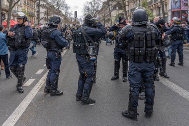 Paris, Fransa - 03 23 2023: grev. Paris 'te emeklilik reform projesine karşı gösteri