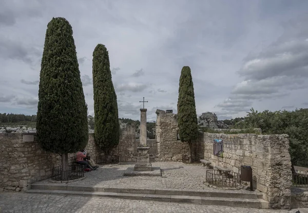 Baux Provence Francja 2023 Widok Typową Ulicę Miejscowości Prowansja — Zdjęcie stockowe