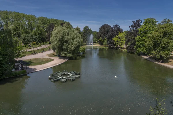 Strasburgo Francia 2023 Orangerie Park Veduta Del Lago Nel Parco — Foto Stock