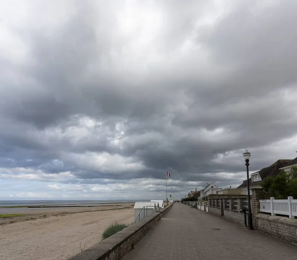 Saint Aubin Sur Mer Francja 2023 Widok Zachmurzone Deszczowe Niebo — Zdjęcie stockowe