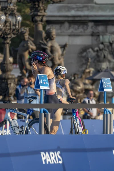 París Francia 2023 Prueba Triatlón París 2024 Mujeres Triatletas Inicio —  Fotos de Stock