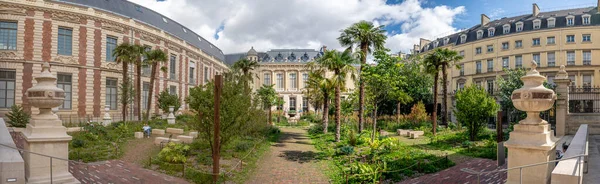 Париж Франция 2023 Bibliotheque Nationale France Richelieu Вид Сад Фасад — стоковое фото