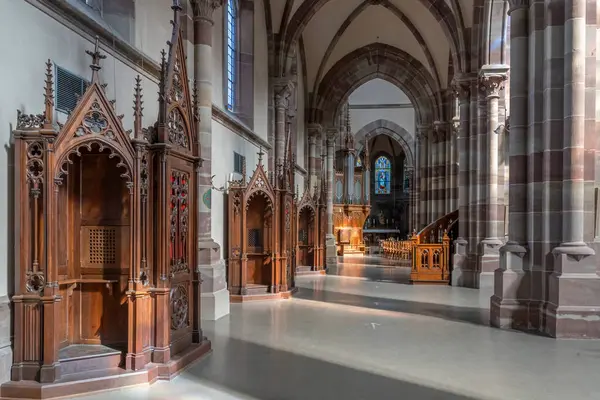 stock image Obernai, France - 09 07 2023: View of the side chapel inside the Saints Peter and Paul Church