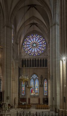 Paris, Fransa - 118 2023: Saint Clotilde Bazilikası. Sacre-Coeur Bazilikası 'nın içine bak