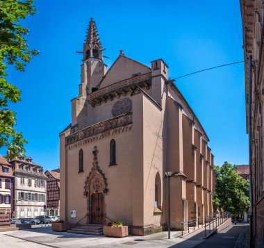 Selestat, Fransa - 06: 25 2024: Selestat Protestan Kilisesi cephesi