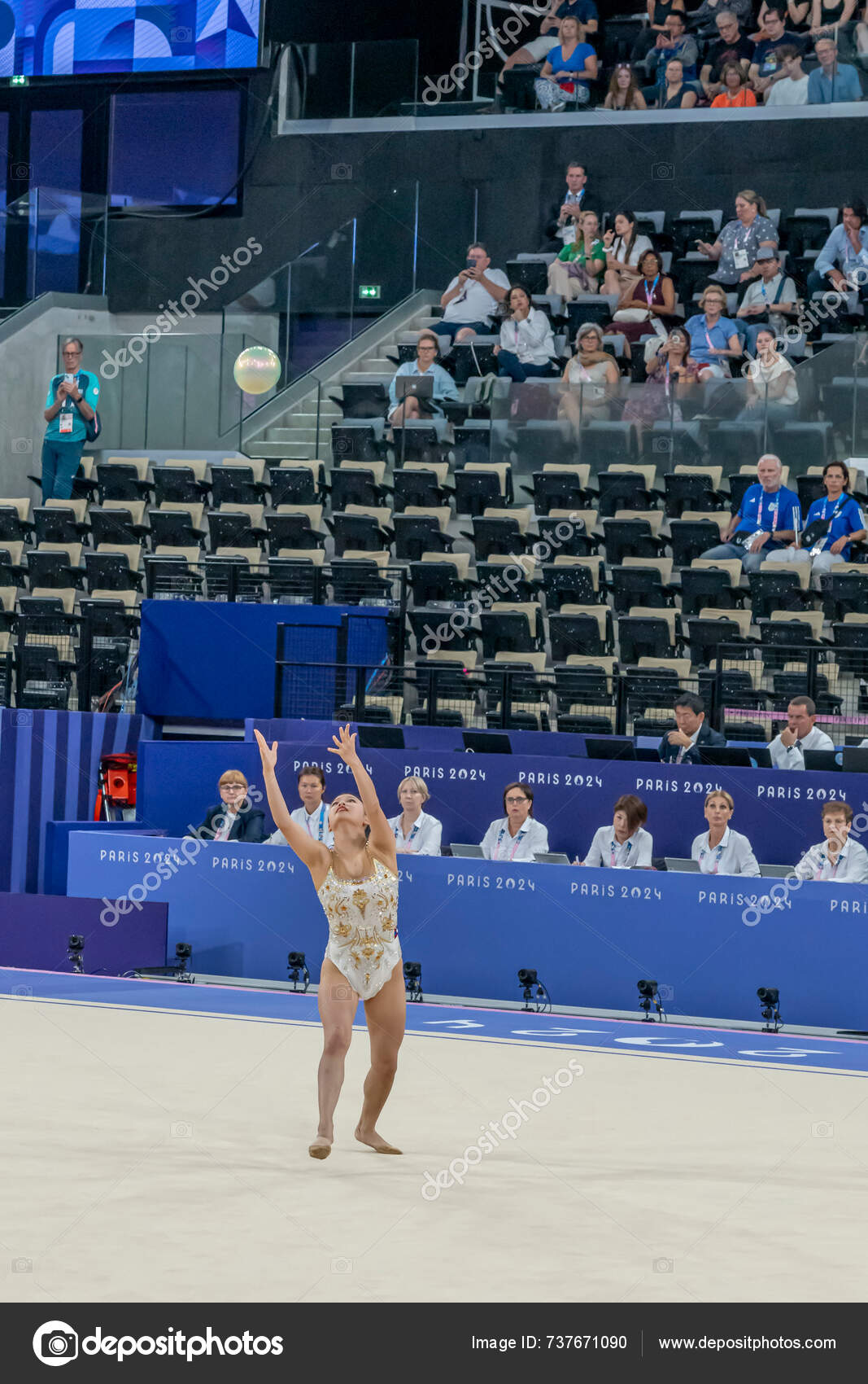 Paris France 2024 Olympic Games Paris 2024 View Wommen's Rotation