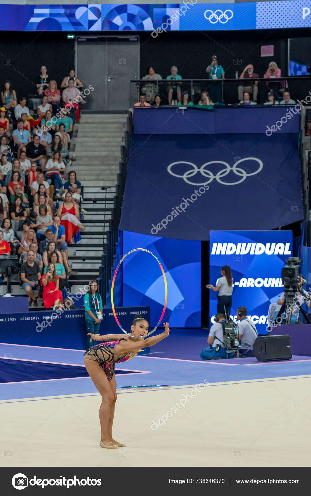 paris-france-2024-olympic-games-paris-2024-view-wommen-s-rotation