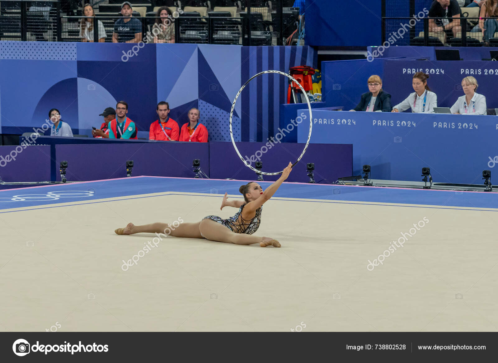 Paris France 2024 Olympic Games Paris 2024 View Wommen s Rotation paris-france-2024-olympic-games-paris-2024-view-wommen-s-rotation