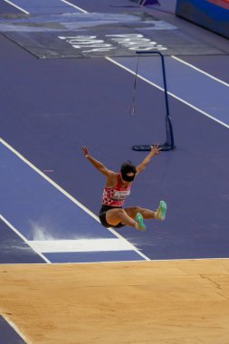 Paris, Fransa - 08: 30 2024: Paris Olimpiyat Oyunları 2024. Paralimpik Atletizm Şampiyonası 'nda bayanlar uzun atlama T11 final turu izleniyor.