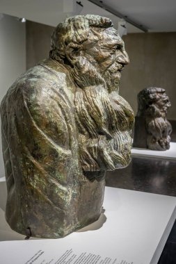 Paris, Fransa - 12 14 2024 Bourdelle Müzesi. Bourdelle tarafından yapılmış Auguste Rodin 'in Bronz Heykeli Portresi