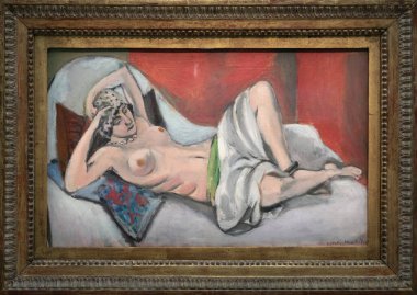 Paris, Fransa - 05: 12 2025: Pompidou Merkezi. Henri Matisse tarafından yapılan çıplak esneme.