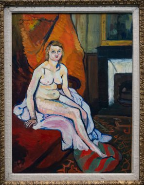 Paris, Fransa - 05: 12 2025: Pompidou Merkezi. Suzanne Valadon 'un boyadığı kanepede çıplak oturuyor.