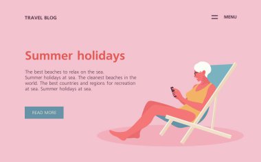 Bir şezlongda oturan ve elinde akıllı telefon tutan yaşlı bir kadın. Yaz tatili. Gezgin blogcu. Web sitesi şablonu. Vektör düz resimleme