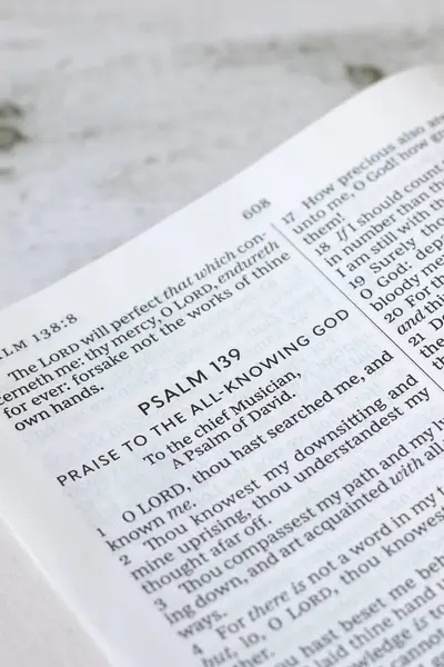 stock image Psalm 139 verses in open holy bible book. Close-up. Christian biblical concept of God's wisdom, praise, and glory, studying old testament Scriptures.