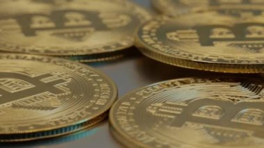 Şifreli para, bir sürü bitcoin altın para. Engelleme teknolojisi, bitcoin madenciliği. Dönen bitcoinlerin makro görüntüsü