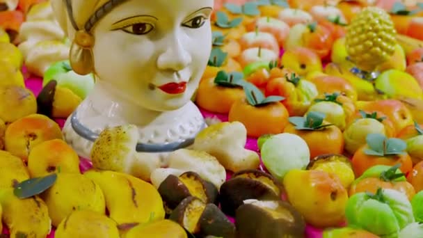 Bonbons Typiques Siciliens Massepain Amande Avec Forme Fruits Exposés Dans — Video