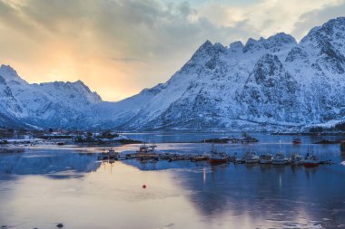 Kış manzarası, Svolvaer, Lofoten Adaları, Norveç