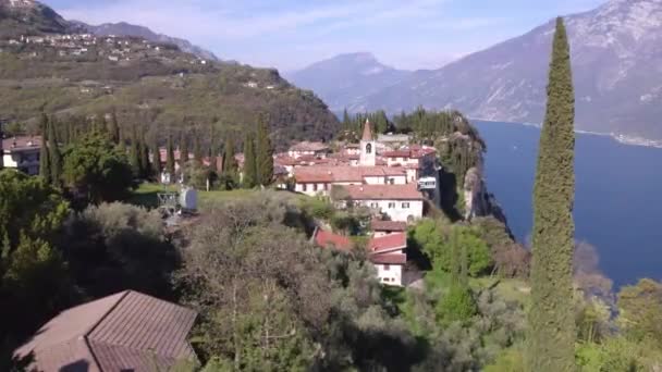 Metraje Vídeo Pueblo Típicamente Italia Tremosine Lago Garda Imágenes Alta — Vídeos de Stock