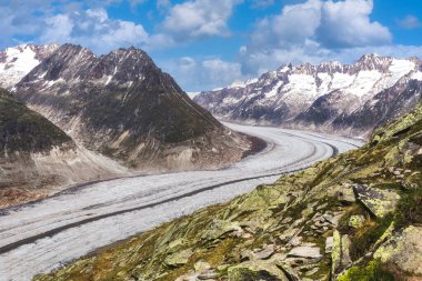 Alp Dağları 'nın Jungfrau' daki manzarası, Avrupa 'nın tepesi İsviçre. 