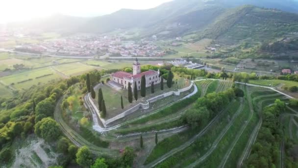 Vista Aérea Órbita Sobre Castillo Santissima Gussago Brescia Italia — Vídeos de Stock