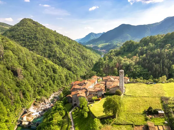 코넬로 타소의 Brembana 계곡의 Bergamo 롬바르디아 스톡 이미지