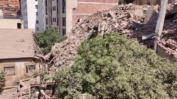 2023 Город Теруэль Испания Блок Плоских Домов Рушится Сильных Проливных — стоковое видео