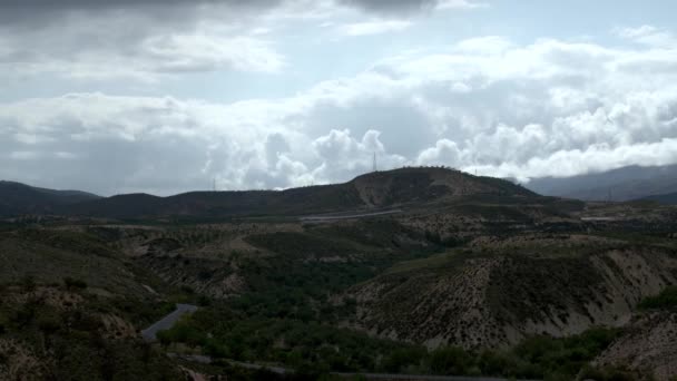 Zeitraffer Den Bergen Südspaniens Gibt Eine Straße Auf Der Autos — Stockvideo