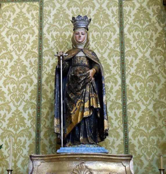ポルトガルのエストレモス 2022年10月23日 聖母マリア像教会内の台座の上に像 — ストック写真