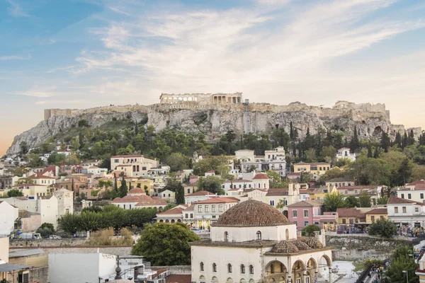 希腊雅典雅典卫城和莫纳季拉斯基地区美丽的风景 — 图库照片